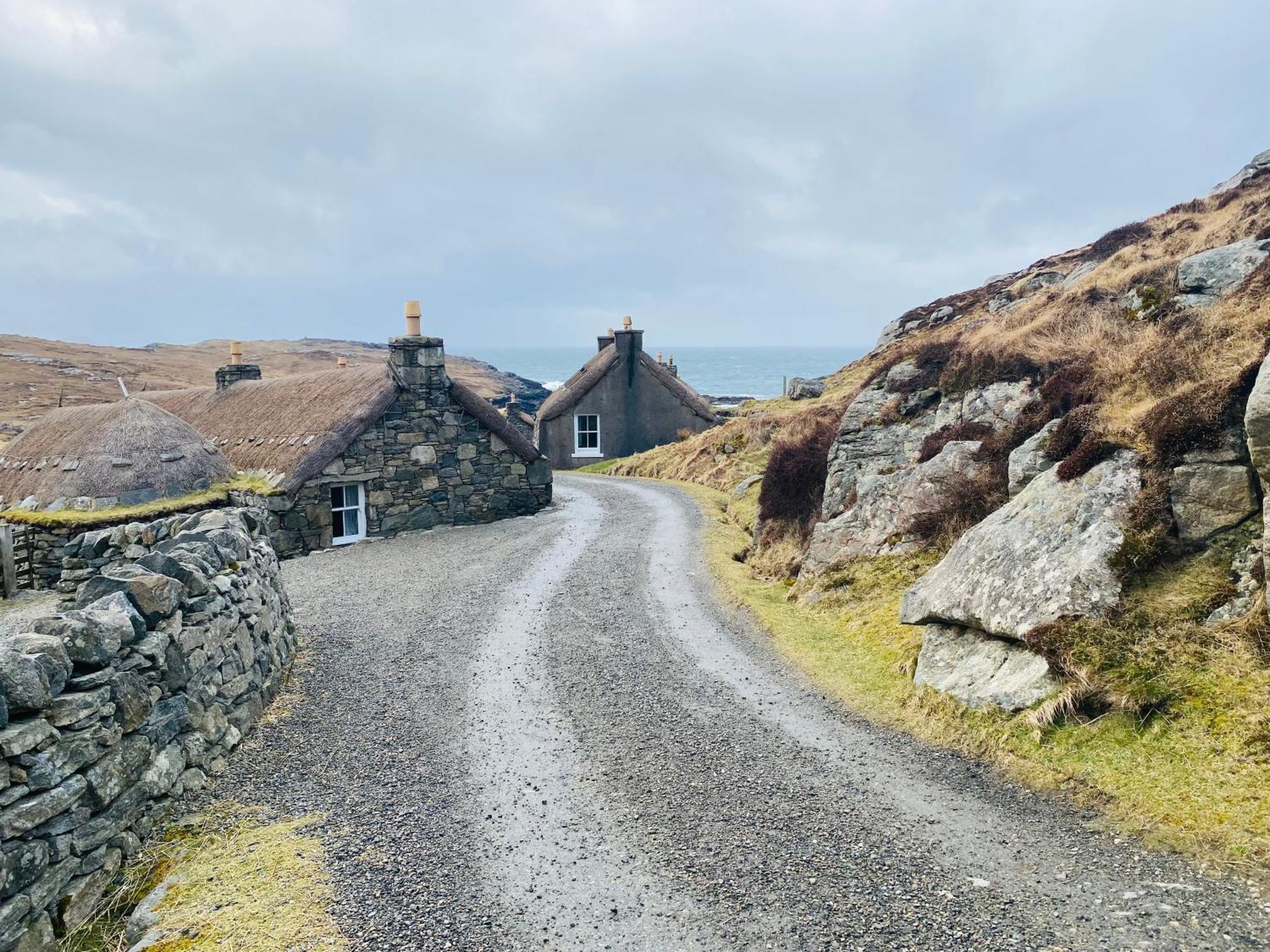 Seapods - Isle Of Lewis - Luxury En-Suite Pods On The Edge Of The Atlantic Ocean Aird Uig Esterno foto